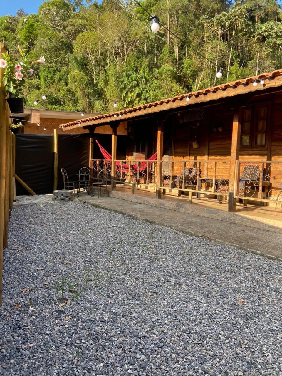 Cabana Com Jacuzzi Em Guararema Exteriér fotografie